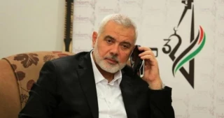گفتگوی تلفنی هنیه با قهرمان جودوی الجزایر؛ شما مایه افتخار ملت فلسطین هستید