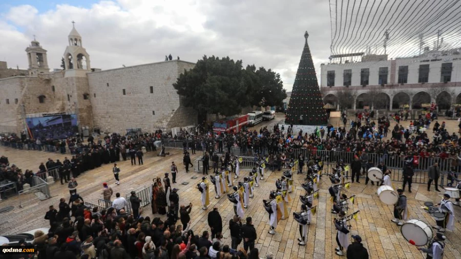In pictures: Bethlehem marks Christmas Eve amid Covid measures 3