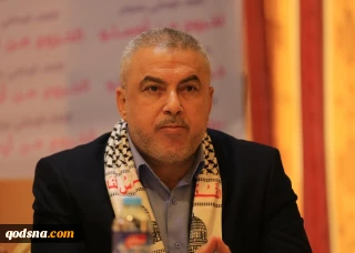 کارشناسان و رهبران گروه های فلسطینی در گفتگو با قدسنا (بخش نخست)

عضو دفتر سیاسی حماس: انقلاب اسلامی ایران سنگ بنای پیروزی های پرافتخار مقاومت فلسطین است