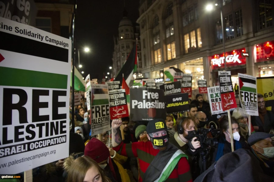 Hundreds protest in London against demolition of homes in Sheikh Jarrah
