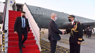 Palestinian resistance groups denounce surprise visit by Israel's war minister to Bahrain