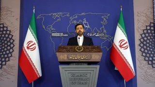 سخنگوی وزارت امور خارجه :

تصمیم اتحادیه آفریقا نشان داد اقدامات رژیم اشغالگر قدس برای عادی‎سازی خود در فضاهای بین‌‎المللی ابتر و شکست خورده است/ «فلسطین» آرمان خدشه‌ناپذیر تمام آزادی‌خواهان جهان است
