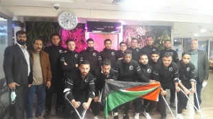 تیم فوتبالمعلولین فلسطین وارد تهران شد 2