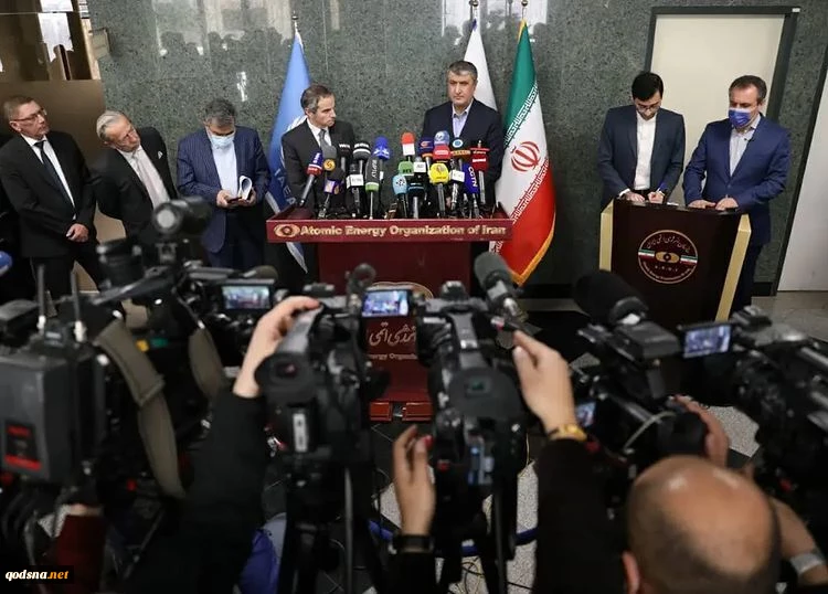 رئيس منظمة الطاقة الذرية الايرانية: تعامل الوكالة الذرية مع ايران يجب ان يكون بمنأى عن النفوذ السياسي والضغط والتدخل 2