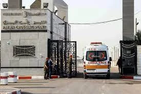 Hamas: Israel violating international laws by banning Gaza patients from travel for treatment
