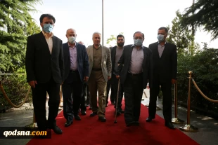 در آستانه روز جهانی قدس/

سخنرانان همایش بین‌المللی قدس شریف، محور وحدت امت اسلامی /روز جهانی قدس فرصتی بزرگ برای نابوده غده سرطانی اسرائیل است 2