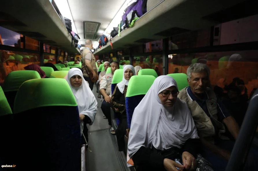 First group of pilgrims leave Gaza for Makkah 2