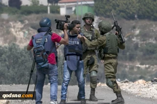 Over 20 Israeli violations against Palestinian journalists