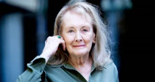 After winning Nobel Prize

Israeli media attack French writer for supporting Palestine