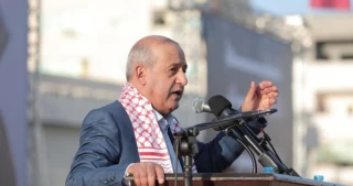 خلال كلمة له في مهرجان ذكرى انطلاقة الجبهة الشعبية الـ "55"

"مزهر" يدعو لتشكيل جبهة مقاومة موحدة لمقاومةِ الاحتلالِ والرد على جرائمه