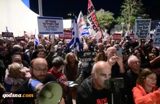 Thousands protest new gov't coalition in Tel Aviv