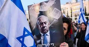 Lapid: Moody's downgrade is 'proof' Netanyahu's gov't endangers Israelis