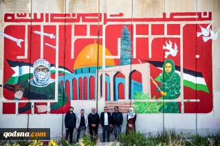 جدارية "الفتح القريب" امام انظار الصهاينة