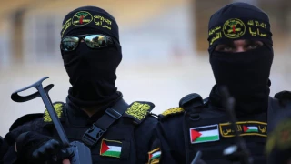 بر خلاف میل تشکیلات خودگردان و تل آویو؛

تازه ترین نظرسنجی: 80 درصد فلسطینیان حمایت از گروه‌های مقاومتی اسلامی را کلید پایان اشغالگری می‌دانند/ تشکیلات خودگردان حق بازداشت اعضای جهاد اسلامی و حماس را ندارد