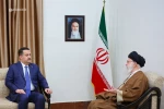 قائد الثورة الاسلامیة یستقبل رئیس الوزراء العراقی  2