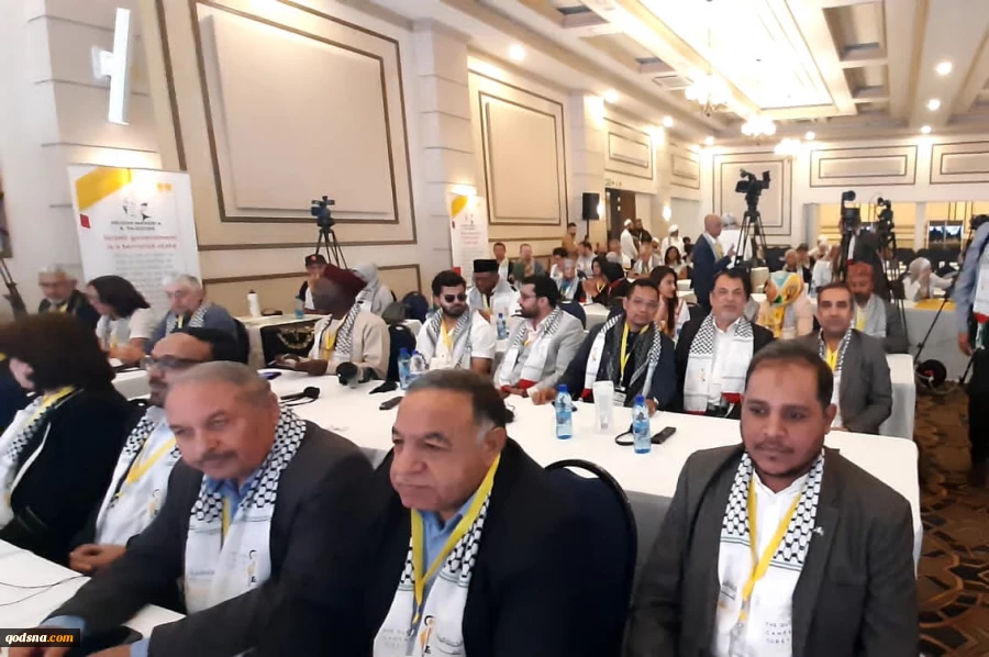 با حضور نمایندگان هفتاد کشور جهان در آفریقای جنوبی آغاز شد:

پنجمین اجلاس همبستگی با فلسطین با عنوان «ماندلا و فلسطین»

 2