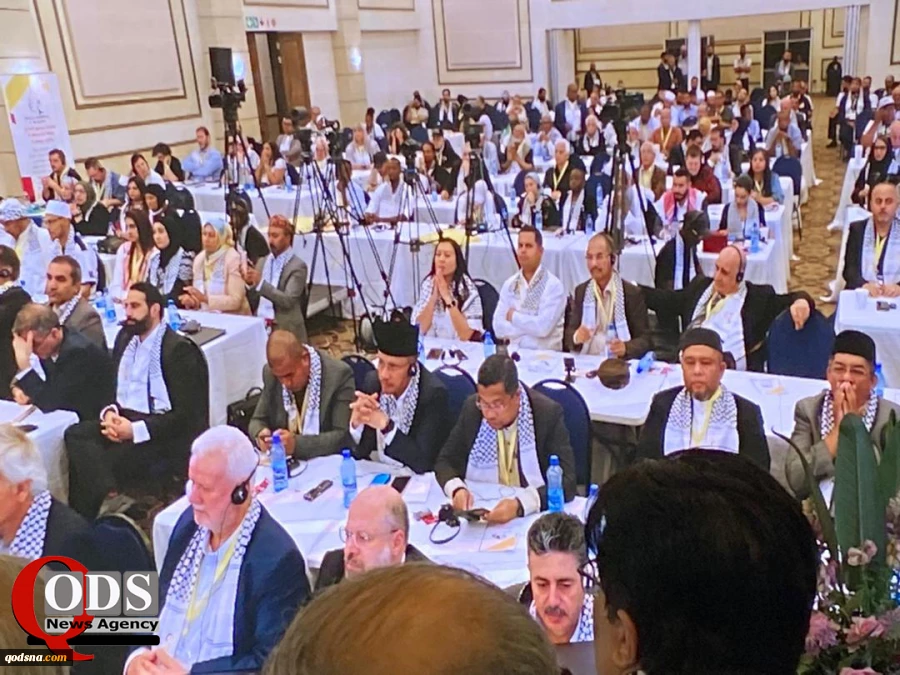 با حضور نمایندگان هفتاد کشور جهان در آفریقای جنوبی آغاز شد:

پنجمین اجلاس همبستگی با فلسطین با عنوان «ماندلا و فلسطین»

 4