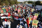 Hundreds of Pakistani doctors, paramedics in Karachi march for ceasefire in Gaza