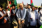 Hundreds of Pakistani doctors, paramedics in Karachi march for ceasefire in Gaza