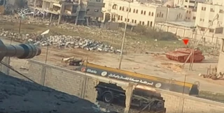 "نودمین روز طوفان الاقصی" و گذشت سه ماه از تجاوزات رژیم صهیونیستی

شهید و زخمی شدن دهها نفر از مردم بی دفاع نوار غزه/ ضربات کوبنده مقاومت به اشغالگران در محورهای مختلف/ هدف قرار گرفتن مرکز فرماندهی صهیونیستها