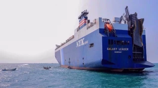 Yemeni forces target Israel’s Eilat, UK ship, US destroyer with missiles, drones