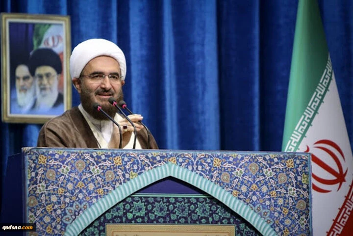 خطيب جمعة طهران: الكيان الصهيوني يعيش الآن على التنفس الاصطناعي
 2
