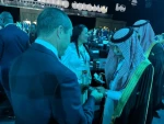 وزير الاقتصاد الإسرائيلي يلتقي وزير التجارة السعودي في أبو ظبي

 2