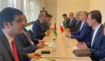 وزير الخارجية الايراني يلتقي نظيريه الأردني والكويتي في جنيف  2