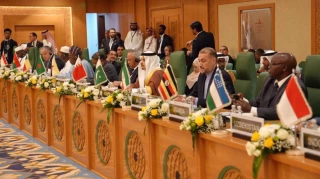 Iran’s FM:

Israel ‘deliberately’ pursuing policy of destroying Palestine