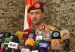 القوات اليمنية تعلن استهداف سفينة ومدمرات حربية أميركية في خليج عدن والبحر الأحمر
 2