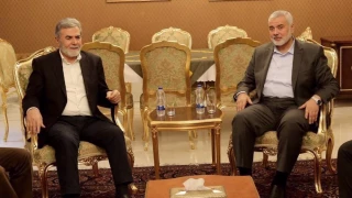 Haniyeh meets with Islamic Jihad delegation in Tehran
