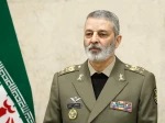 القائد العام للجيش الإيراني: إيران اثبتت للعالم ان اي تهديد موجه ضدها سيواجه برد دقيق وماحق 2