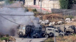 Palestinian resistance targets 18 vehicles and inflicts casualties on Zionist troops