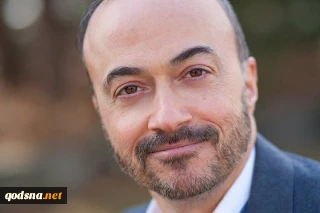 نویسنده کانادایی در گفت و گو با خبرگزاری قدس:

جلسات دیوان بین المللی دادگستری (ICJ) میزان خشونت و کشتار آمریکایی-اسرائیلی در غزه را آشکار می کند/ میزان محبوبیت بایدن به دلیل حمایت از سیاست نسل‌کشی کاهش یافته است/ چهره واقعی آمریکا بیش از پیش آشکار شده است