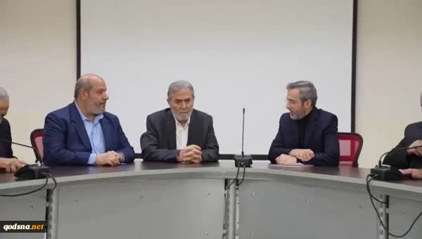 على هامش زيارته الرسمية إلى لبنان

علي باقري لقادة الفصائل الفلسطينية: إيران ستستمر بدعم المقاومة في فلسطين والمنطقة 2
