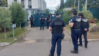 French police arrest three MKO terrorists in Paris