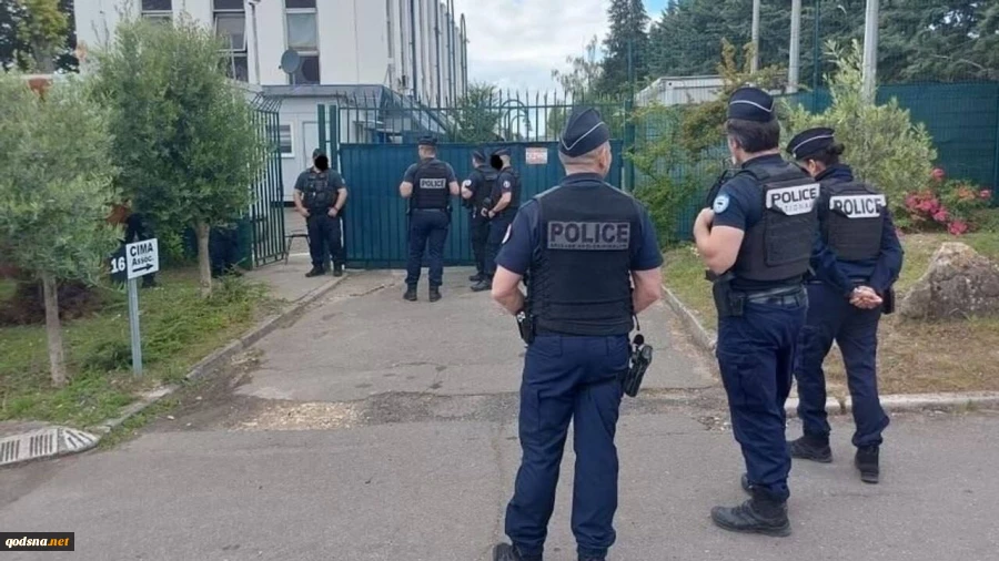 French police arrest three MKO terrorists in Paris