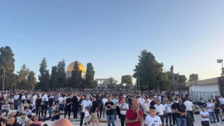 40,000 Muslim worshipers perform Eid prayer at Aqsa Mosque