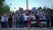 با حضور خانواده شهدای طوفان الاقصی، بزرگترین پرچم جهان به وسعت 1000 متر مربع بر بلندترین میله پرچم خاورمیانه به طول 150 متر در پایتخت ایران، تهران به اهتزاز در آمد
 4