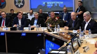Zionist cabinet holds emergency meeting amid fear of Yemen retaliation