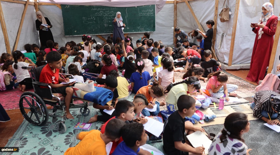 10,000 students, 400 teachers martyred in Gaza since October  2