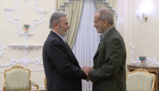 پزشکیان در دیدار با زیاد نخاله: 

سیاست ایران در دفاع از فلسطین تغییرناپذیر است