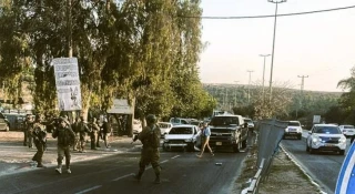 Three Palestinians martyred by Zionist troops’ gunfire in W. Bank