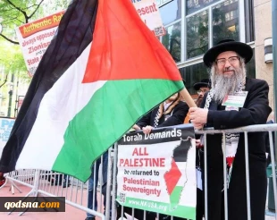 تجمع خاخام‌های ضد صهیونیسم مقابل دانشگاه کلمبیا  3