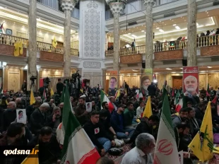 Iranians pay tribute to Resistance martyrs, Martyr Safieddine -in photos

 2