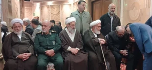 Iranians pay tribute to Resistance martyrs, Martyr Safieddine -in photos

 2