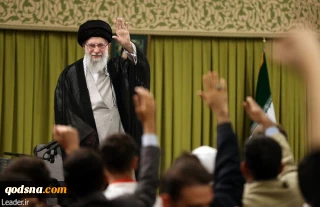 رهبر انقلاب در دیدار جمعی از دانش‌آموزان و دانشجویان: بحث،  بحث صرفا انتقام نیست، بحث یک حرکت منطقی است/ ملت ایران و مسئولین کشور در این جهت هیچ گونه تعللی و کوتاهی نخواهند کرد