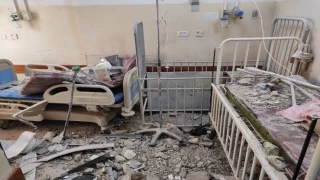 چهارصد و ششمین روز عملیات طوفان الاقصی و جنایات مستمر رژیم صهیونیستی؛

آنروا: بیمارستانها در مناطق محاصره شده غزه ویران شده است/ حمله بالگردهای آپاچی رژیم صهیونیستی به شمال غزه