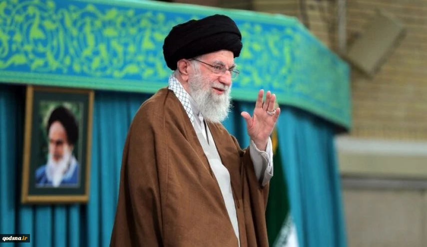 قائد الثورة الاسلامية يستقبل حشدا من التعبويين اليوم الاثنين  2