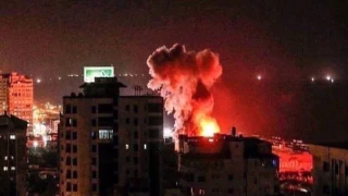 US, British warplanes bomb Yemeni Defense Ministry as conflict over Gaza escalates